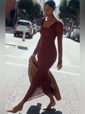 NWT By Anthropologie Long-Sleeve Ruched Slim Midi Dress  Burgundy Size Medium